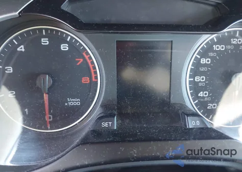 2010 Audi A4 2.0T Premium z USA, uszkodzony, nr VIN WAUBFAFL4AN038654